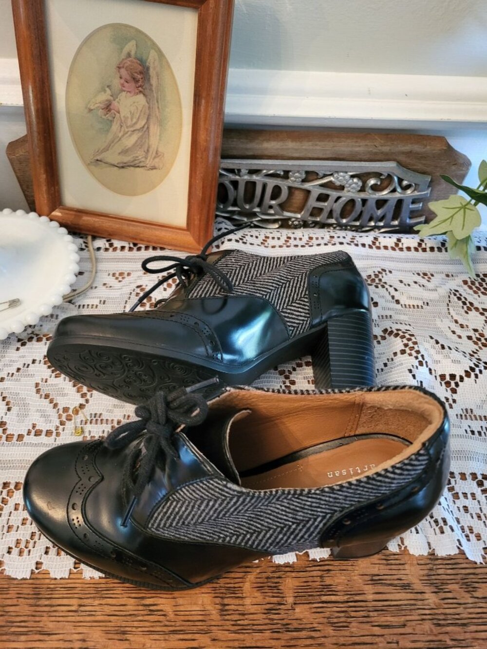 Clarks Artisan Black Leather Gray Tweed Wingtip Oxford 3 in Heel sz 6 Twee Retro